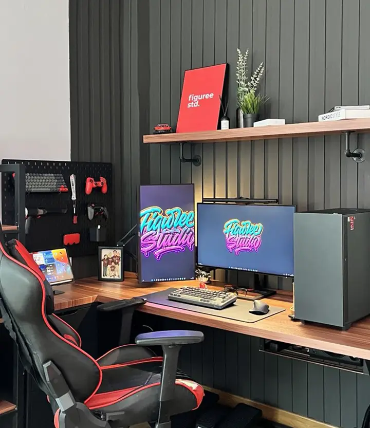 Studio behind-the-scenes 2